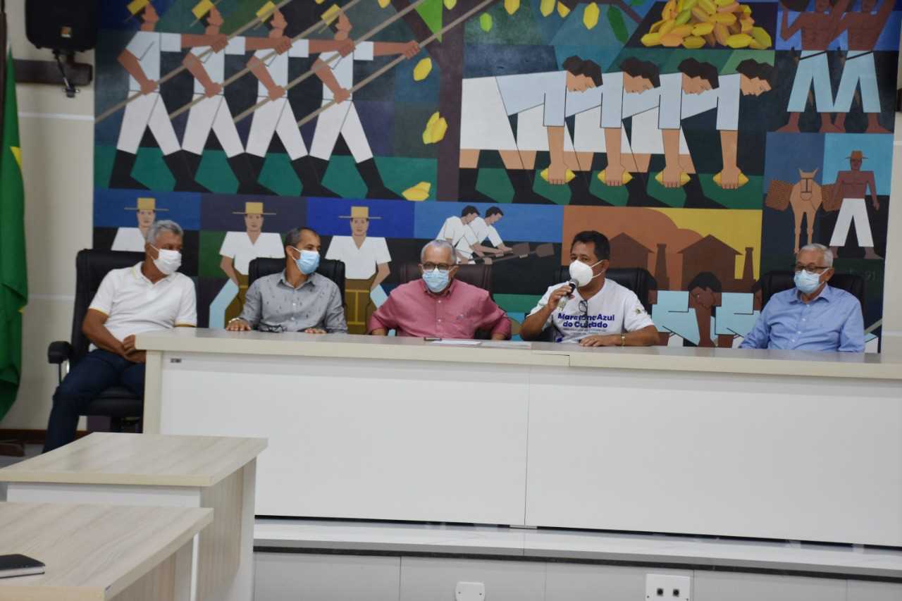 Camacã: Secretário do Estado Josias Gomes visita Camacã e assina convênios com o CIMA